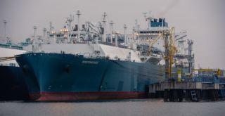 economic movings oslo Höegh LNG AS