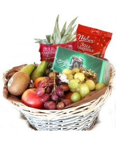 Fruktkurv med Julegodt