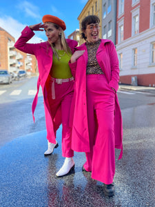 butikker for  kj pe kvinners buksedress for bryllup oslo Frøken Dianas Salonger